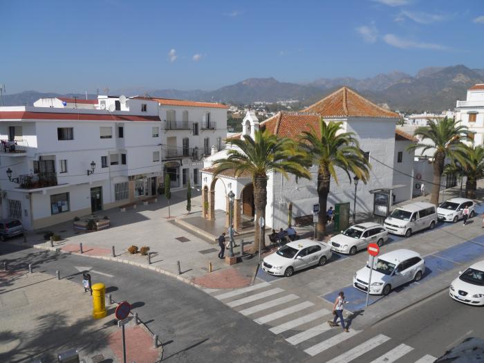 Sale townhouse to reform in centre of Nerja