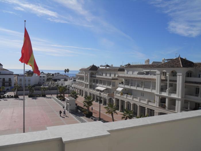 Apartment for sale   in Nerja , Málaga