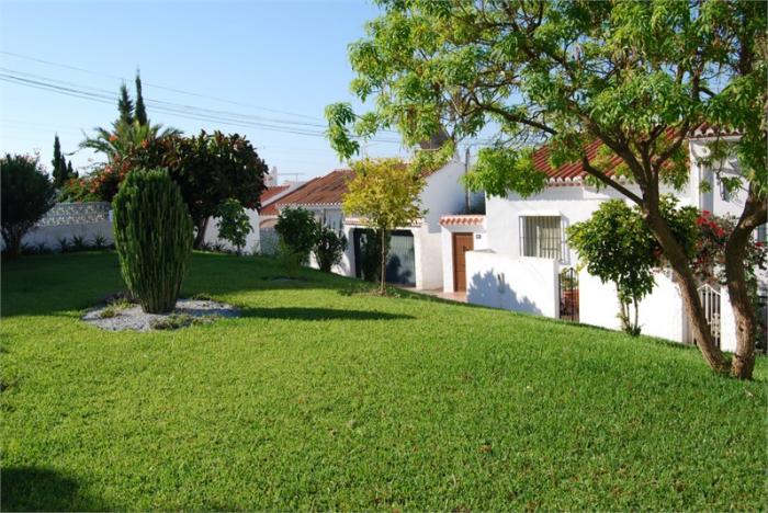 Semi-detached house for sale pool  in Nerja , Málaga