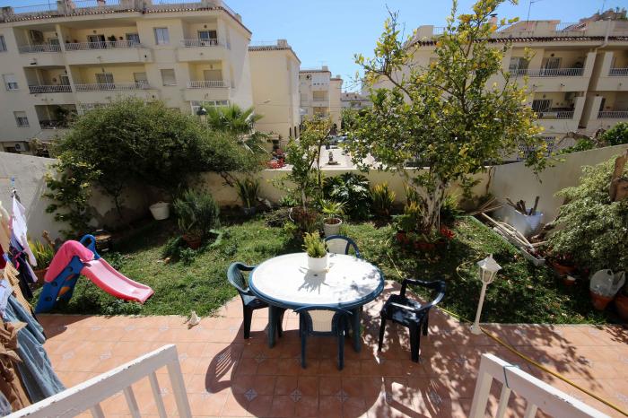 Fully Furnished Apartment for sale   in Nerja , Málaga