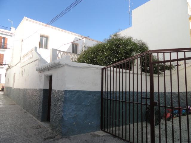 Vente maison de village à rénover à proximité du parador de Nerja