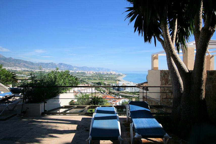 Luxury villa for sale with pool West side of Nerja , Málaga