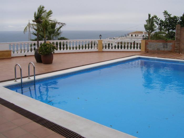 Luxury Fully Furnished Villa for sale pool  in Nerja Punta Lara, Málaga