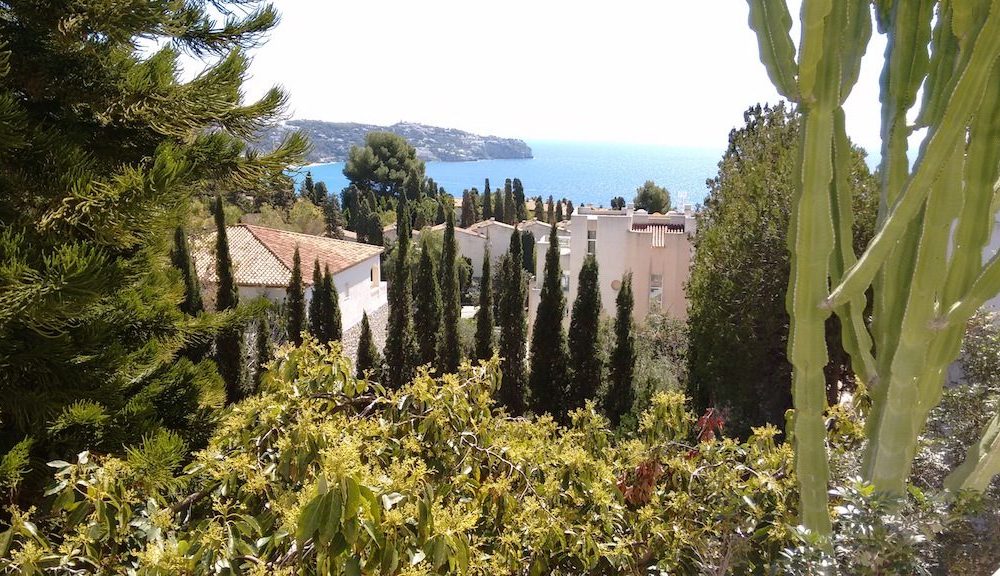 Maison spacieuse avec magnifique coin piscine en vente à La Herradura