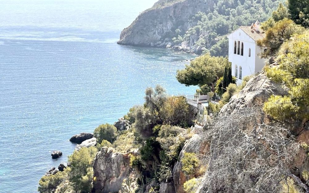 Fantástica villa con vistas impresionantes a la Herradura en Alquiler Vacacional