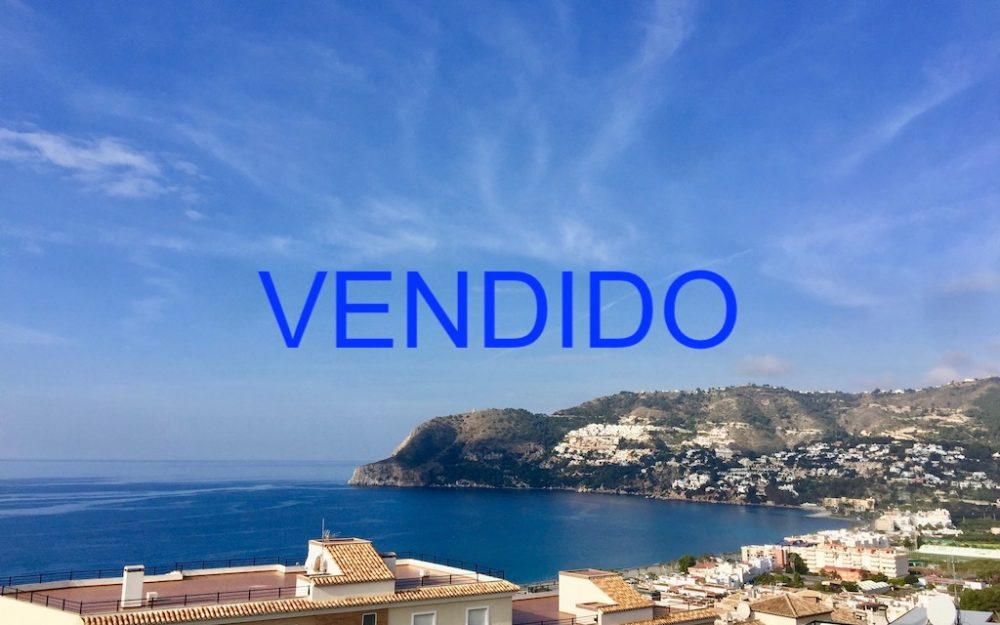 Beautiful apartment with panoramic views of the sea and mountain Maravillas Alta in La Herradura for sale