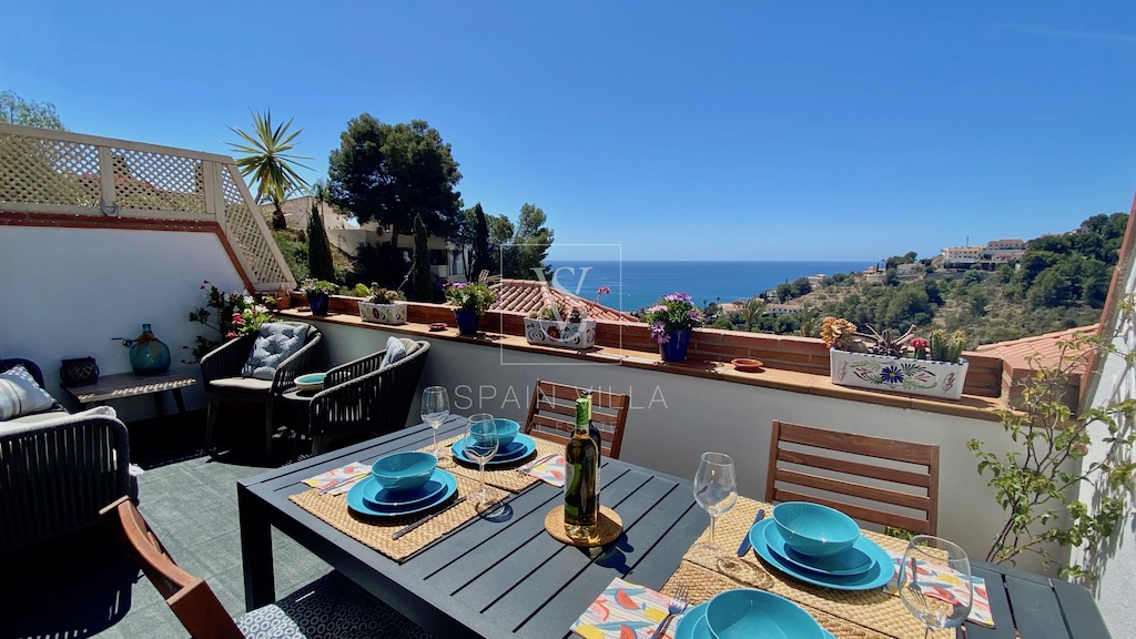 Jolie maison avec nombreuses terrasses vue sur mer et cuisine d’été en vente La Herradura