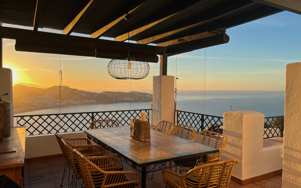 Beautiful villa with amazing sea views in La Herradura for holiday rental